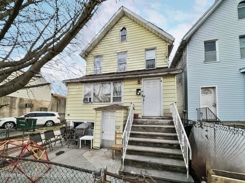 Duplex in Staten Island NY 70 Barker Street.jpg