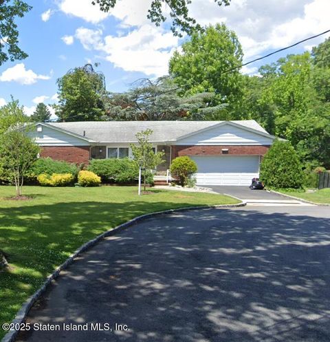 Photo of 46 Delphine Terrace, Staten Island, NY 10305 (MLS # 2502645)