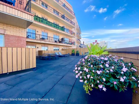 Photo of 155 Bay Street #2e, Staten Island, NY 10301 (MLS # 1164178)