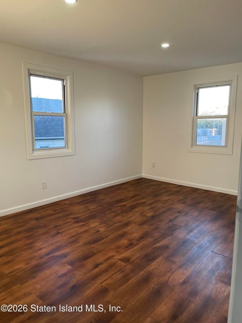 Condo For Rent - 514 Melyn Place #2<br/> Staten Island, NY 10303