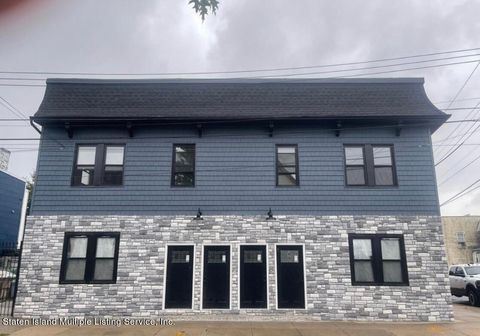 Photo of 58 Grove Avenue #2, Staten Island, NY 10302 (MLS # 1164864)