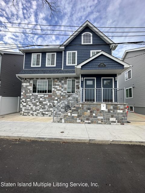 Photo of 4 Taylor Court #A, Staten Island, NY 10309 (MLS # 1164652)