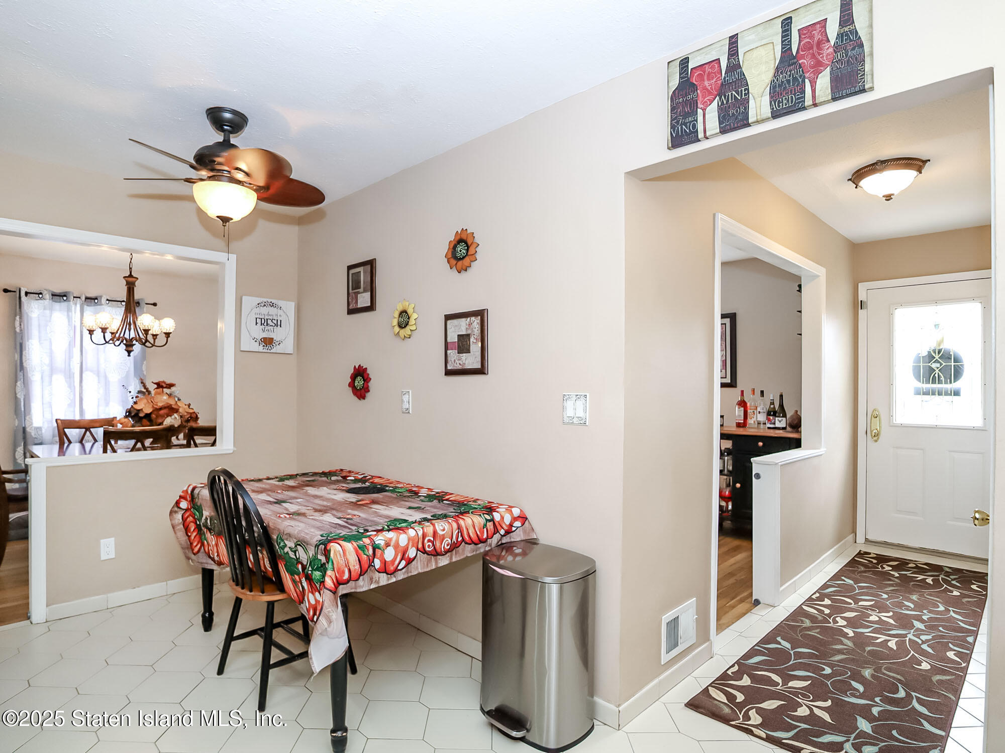 293 Chesterton Avenue, Staten Island, New York image 12