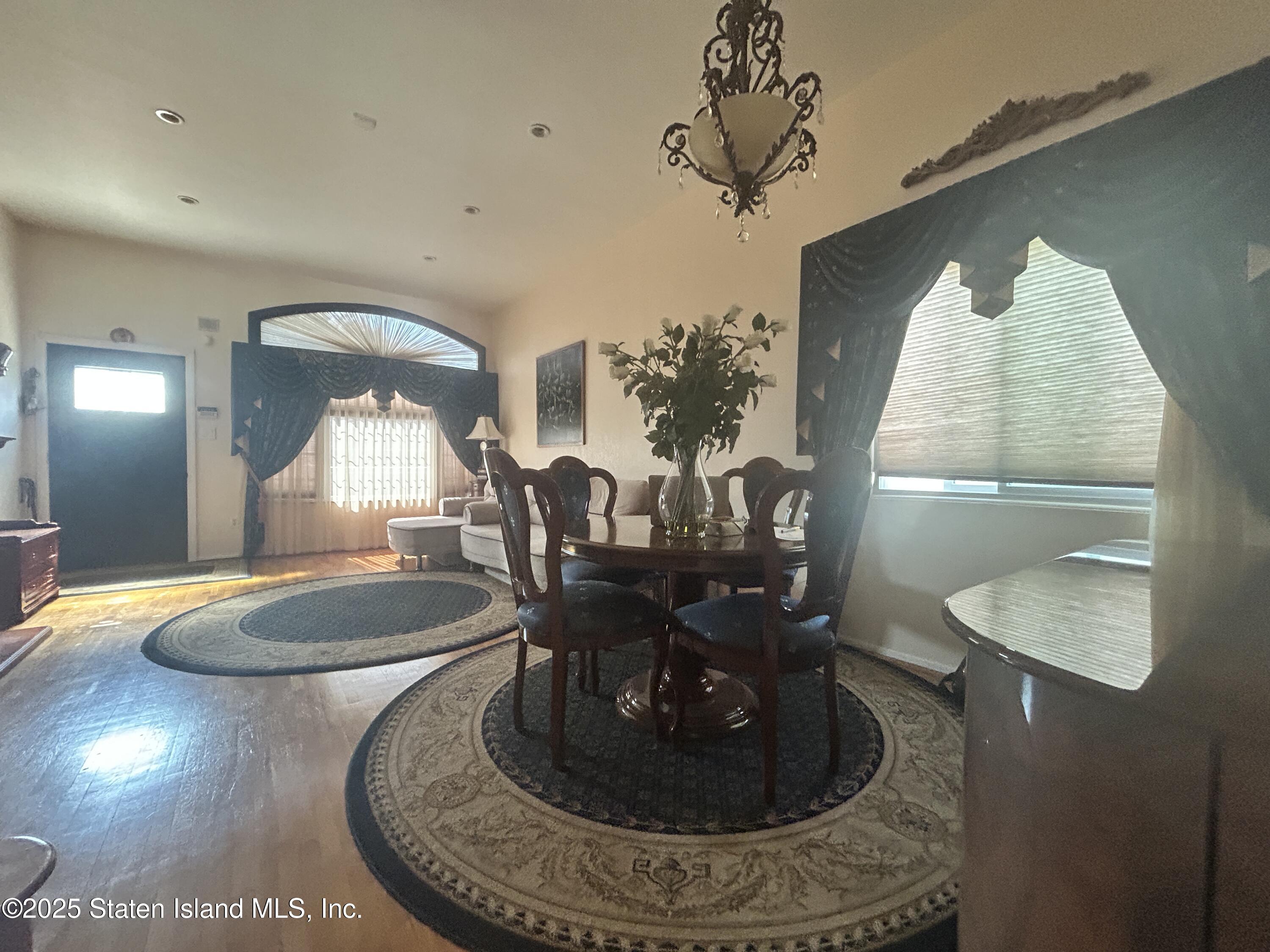 25 Pearsall Street, Staten Island, New York image 6