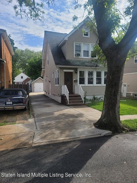 Photo of 231 Otis Avenue #1, Staten Island, NY 10306 (MLS # 1157909)