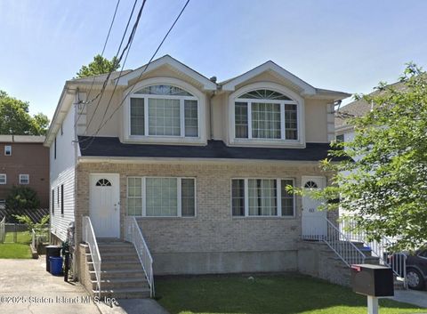 Photo of 60 8th Street #B, Staten Island, NY 10305 (MLS # 2503651)