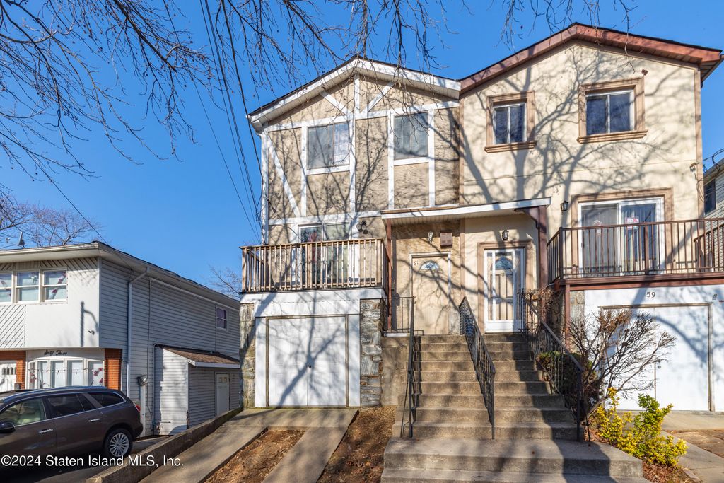 Photo of 61 Oakville Street, Staten Island, NY 10314 (MLS # 2406884)