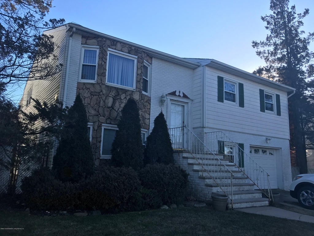Photo of 120 Tillman Street, Staten Island, NY 10314 (MLS # 2603845)