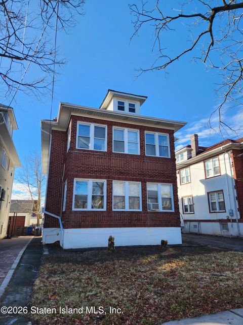 Photo of 164 Cromwell Avenue #2nd Fl, Staten Island, NY 10304 (MLS # 2507105)