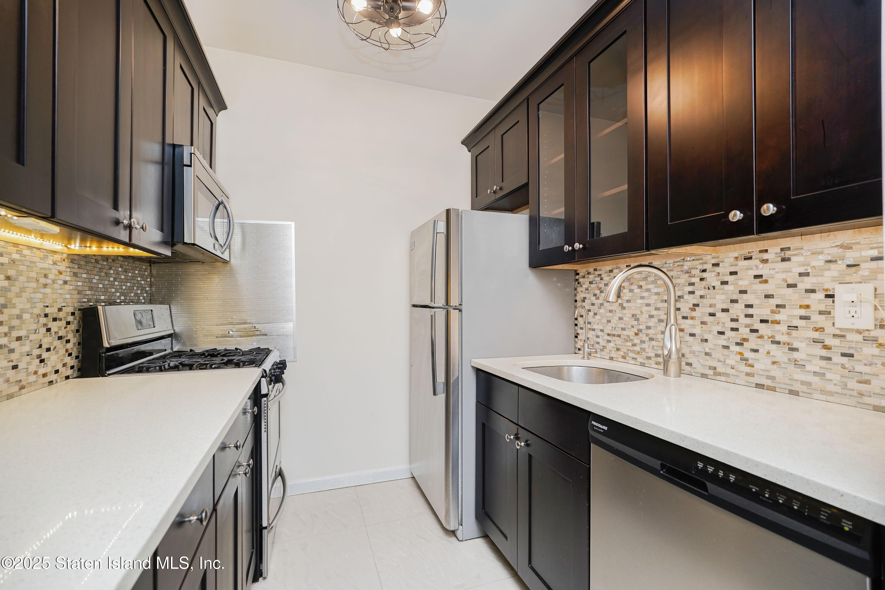 1235 Forest Hill Road #2E, Staten Island, New York image 9
