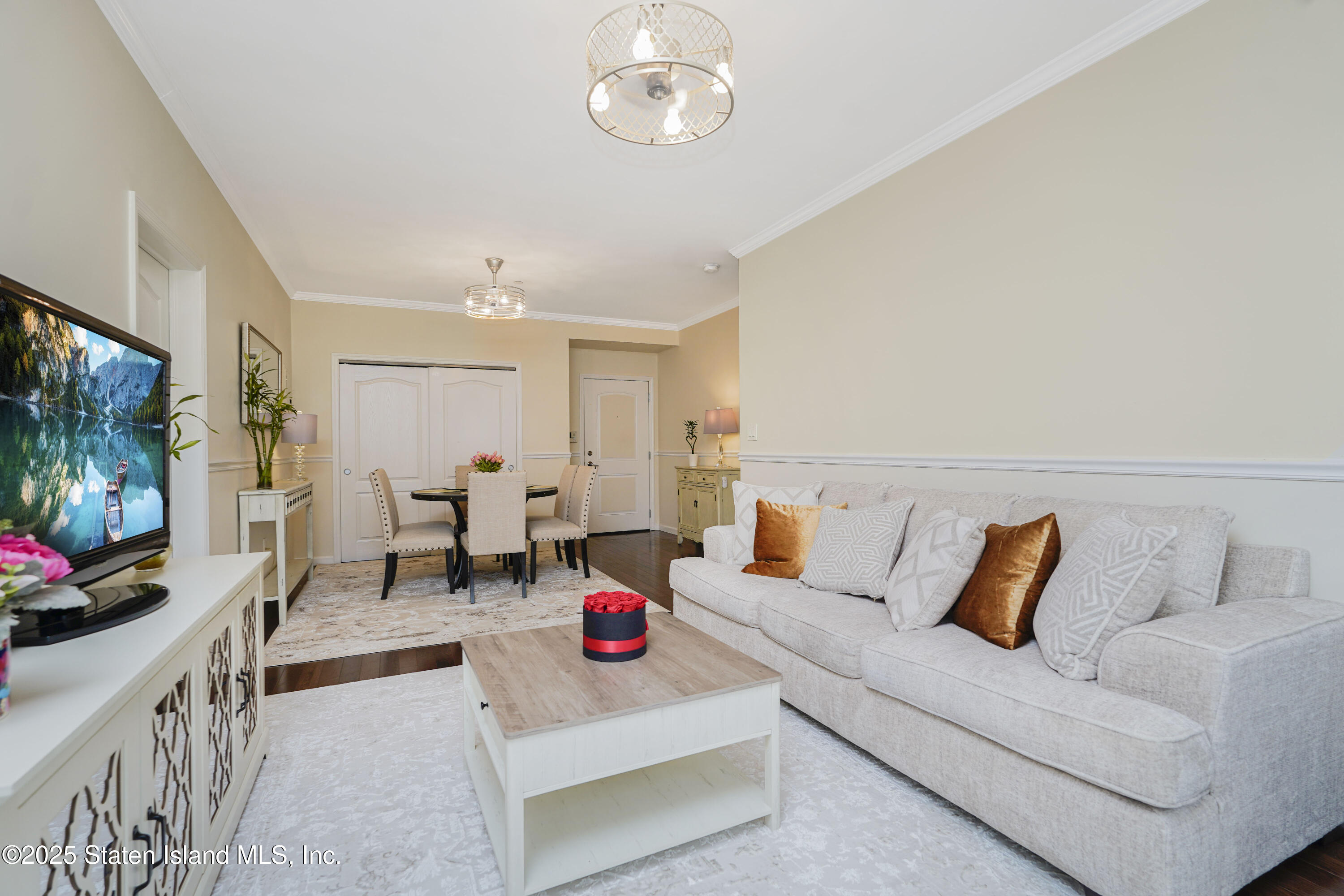 1235 Forest Hill Road #2E, Staten Island, New York image 7