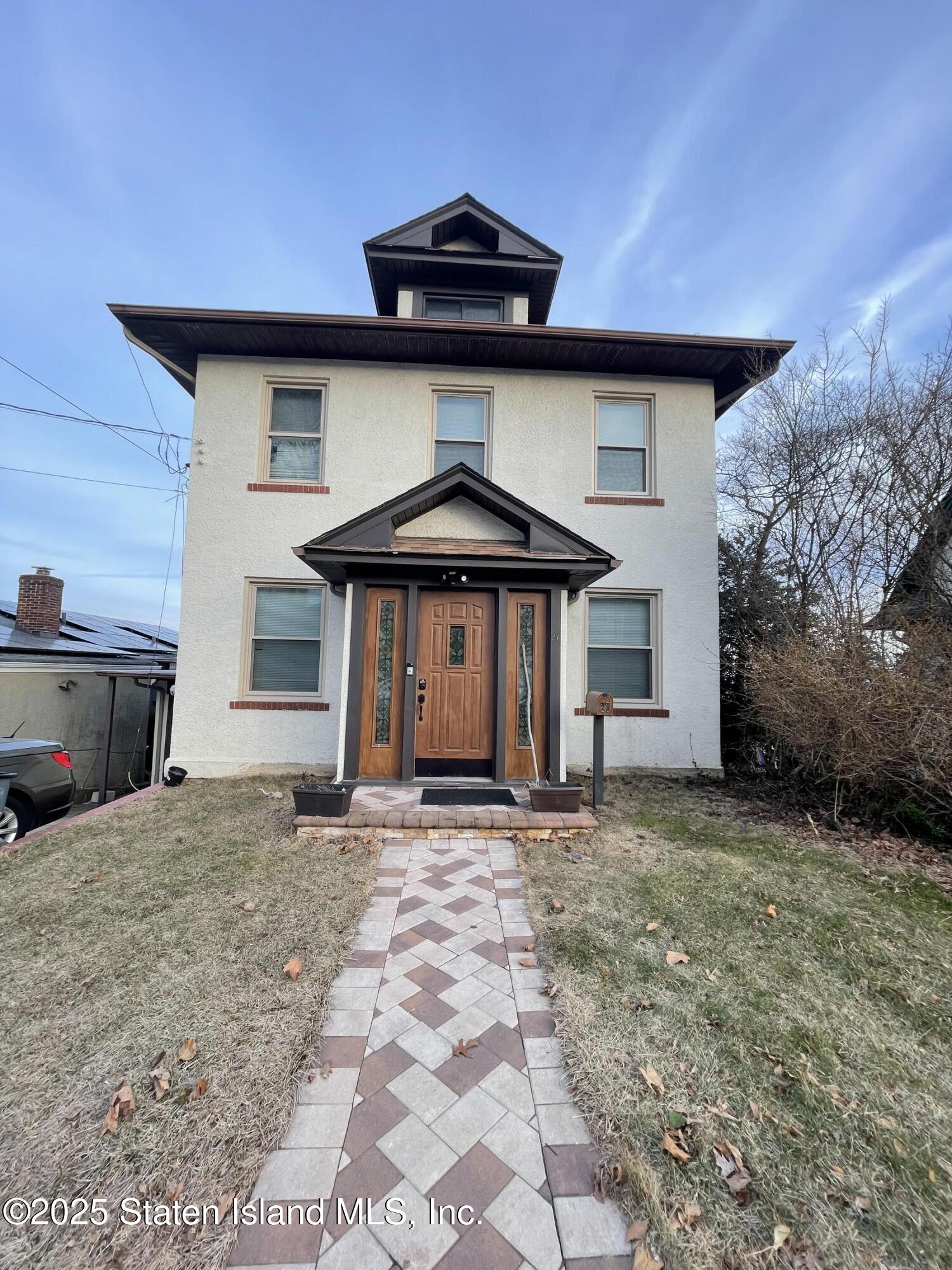 27 Tompkins Circle, Staten Island, New York image 3