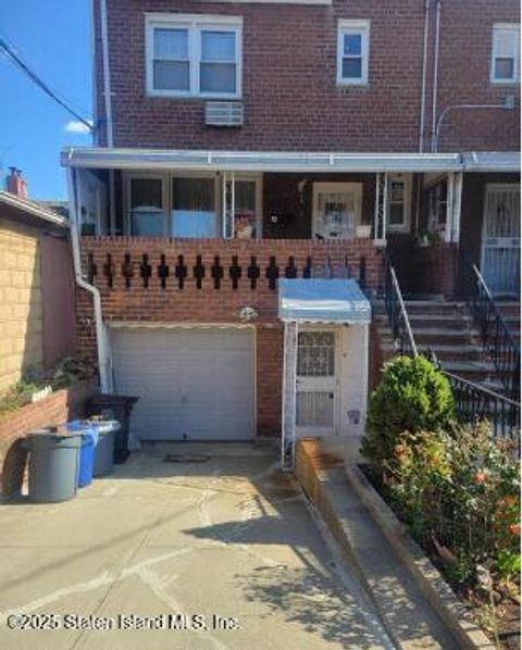 Photo of 557 E 51st Street, Brooklyn, NY 11203 (MLS # 2507189)