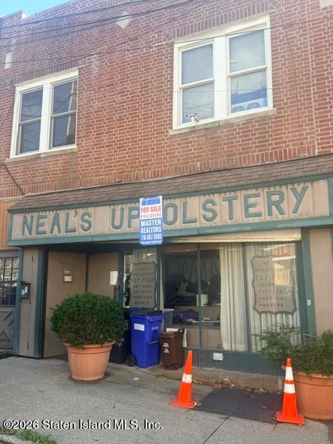 Photo of 430 Castleton Avenue, Staten Island, NY 10301 (MLS # 2605823)