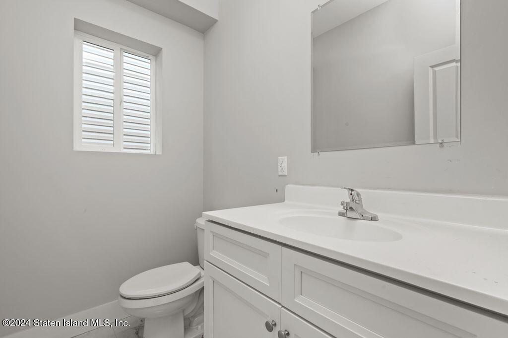 196 Wild Avenue, Staten Island, New York image 5