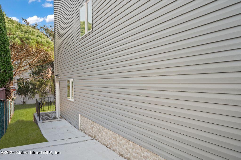 196 Wild Avenue, Staten Island, New York image 20