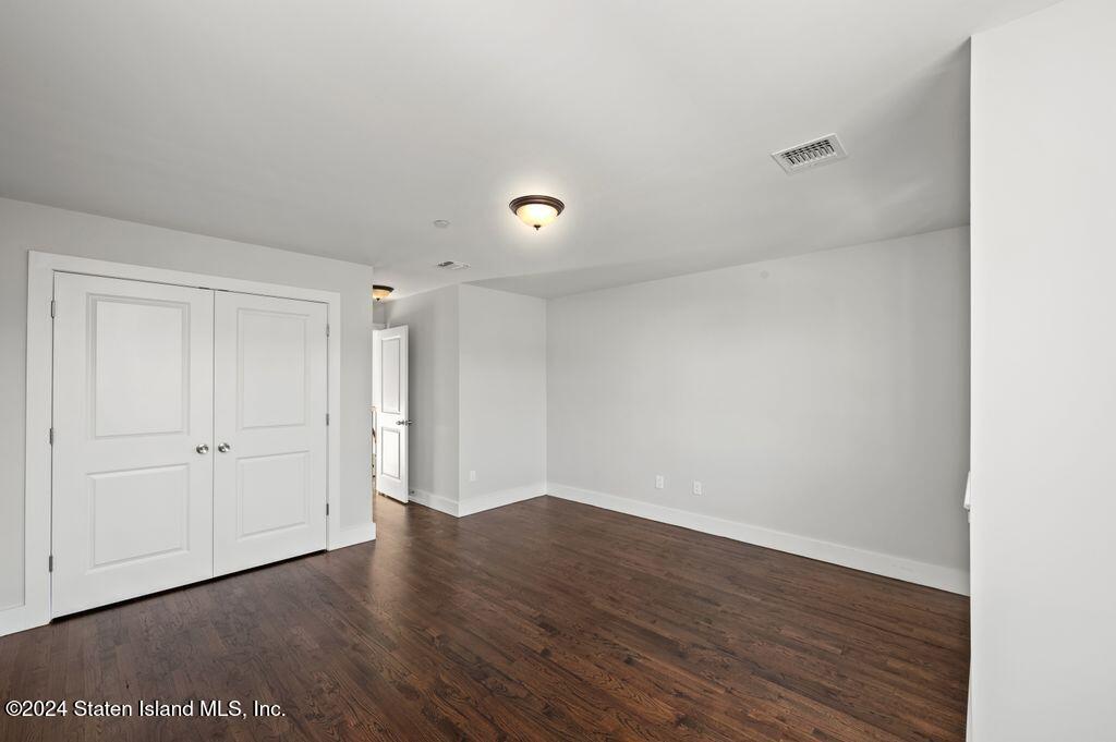 196 Wild Avenue, Staten Island, New York image 12