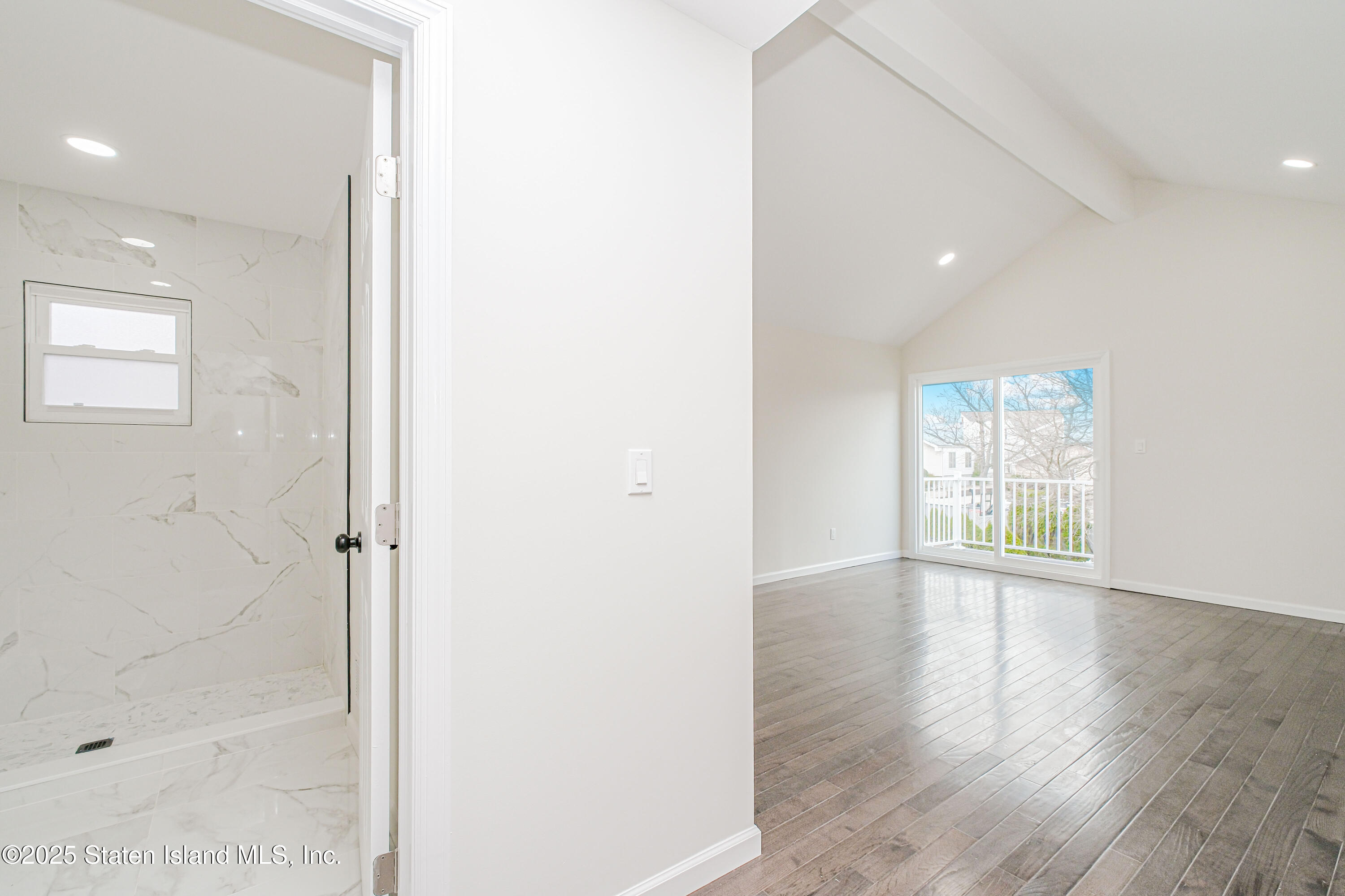 135 Mc Arthur Avenue, Staten Island, New York image 39