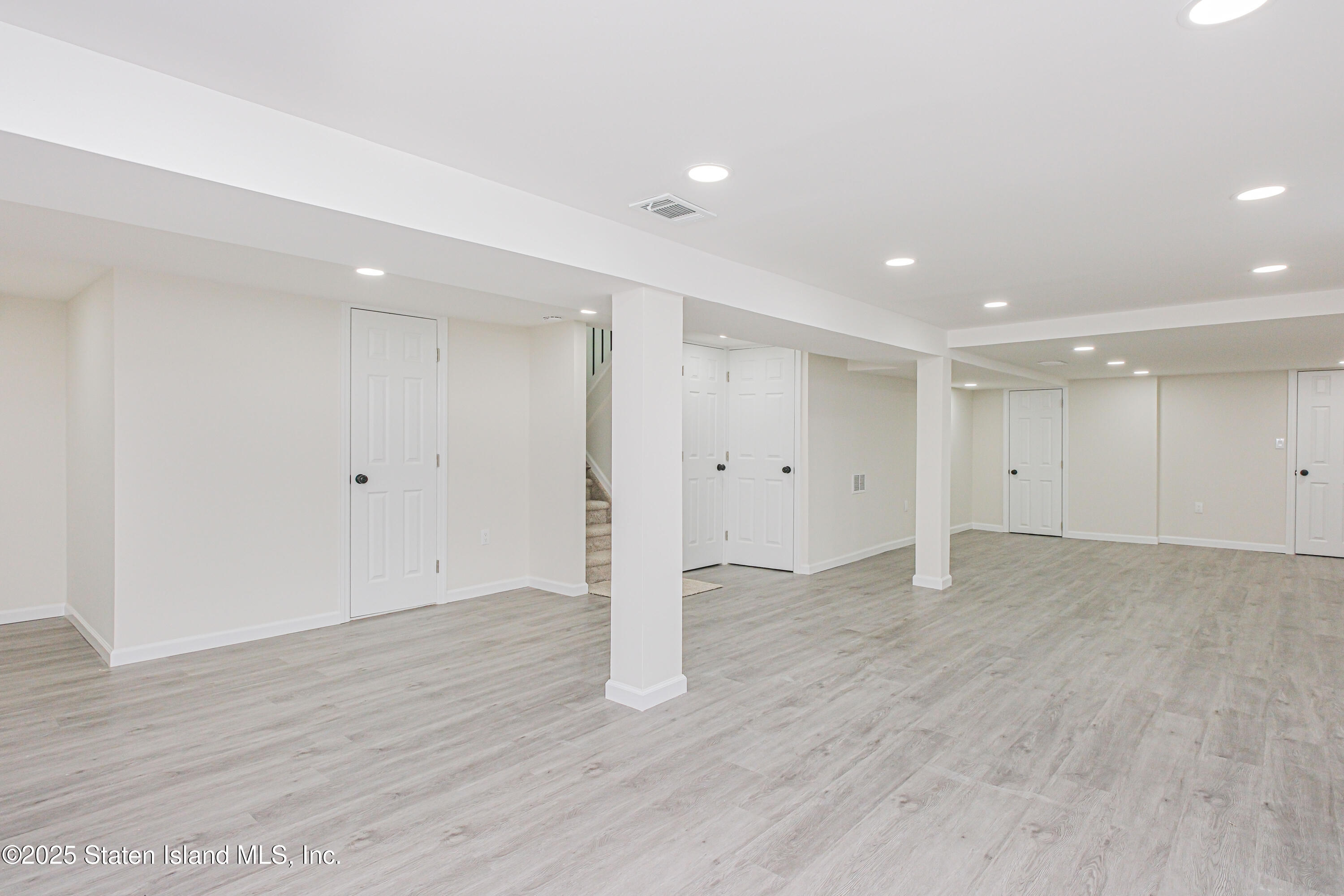 135 Mc Arthur Avenue, Staten Island, New York image 50