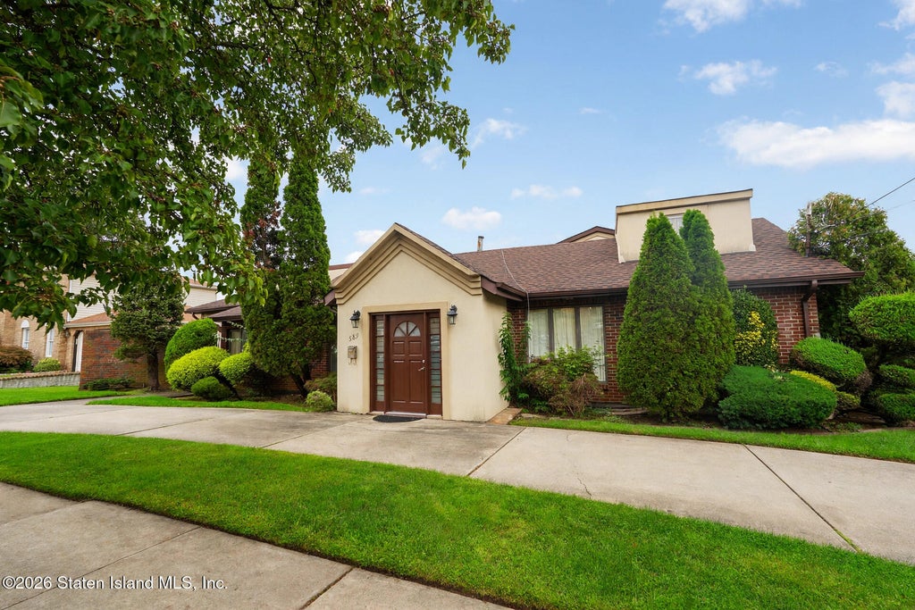 Photo of 589 Arden Avenue, Staten Island, NY 10312 (MLS # 2605651)