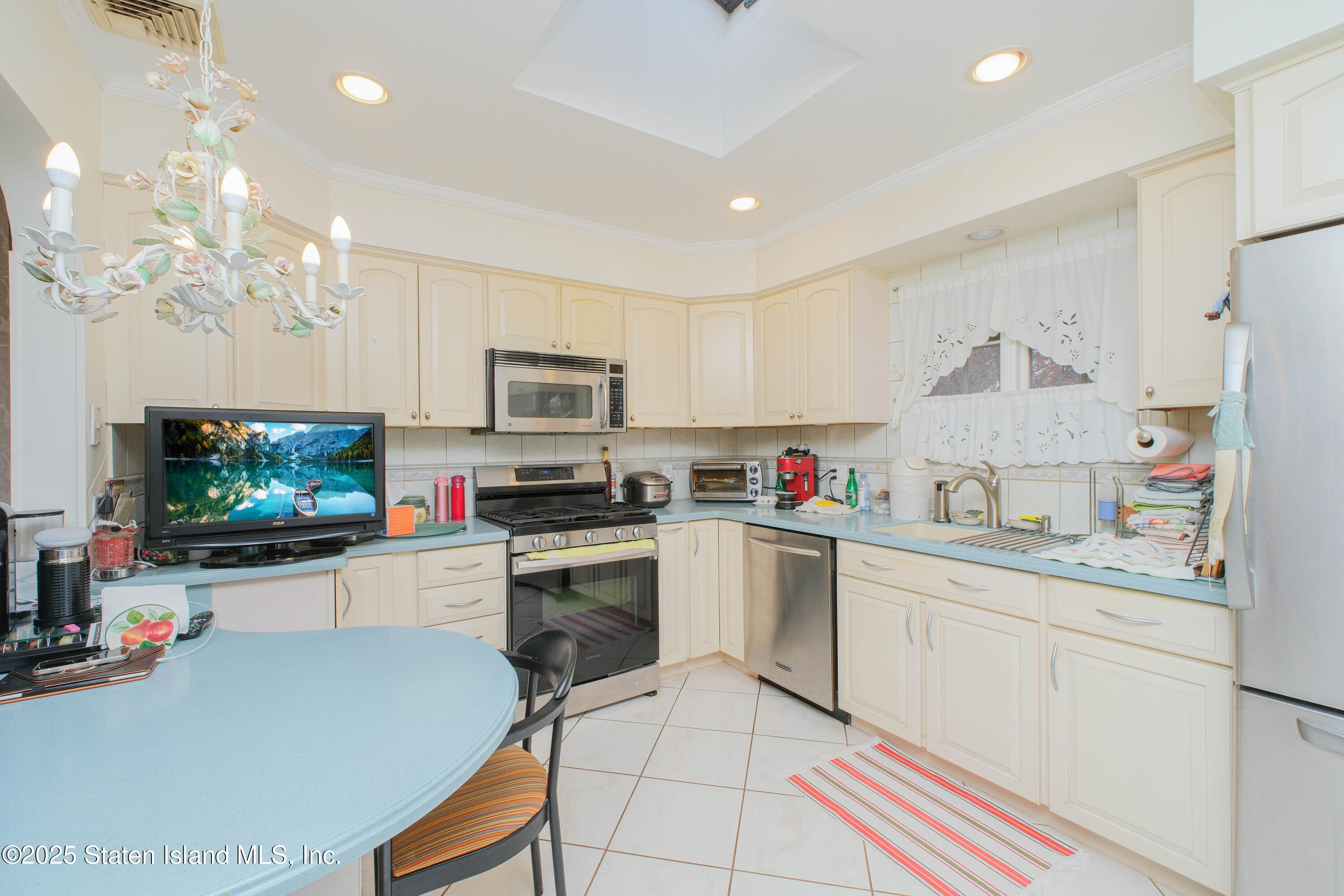 28 Devon Place, Staten Island, New York image 15