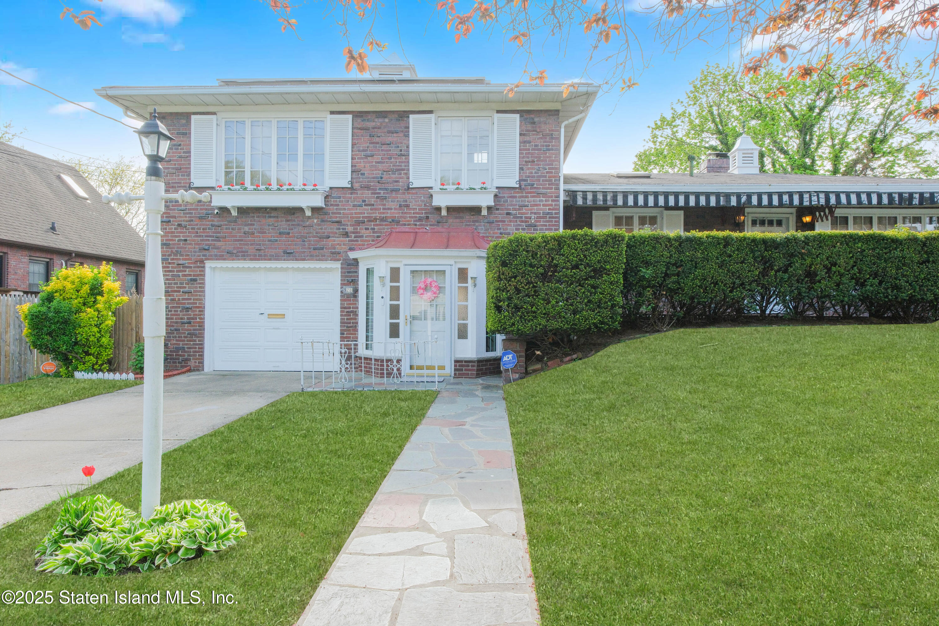 28 Devon Place, Staten Island, New York image 2
