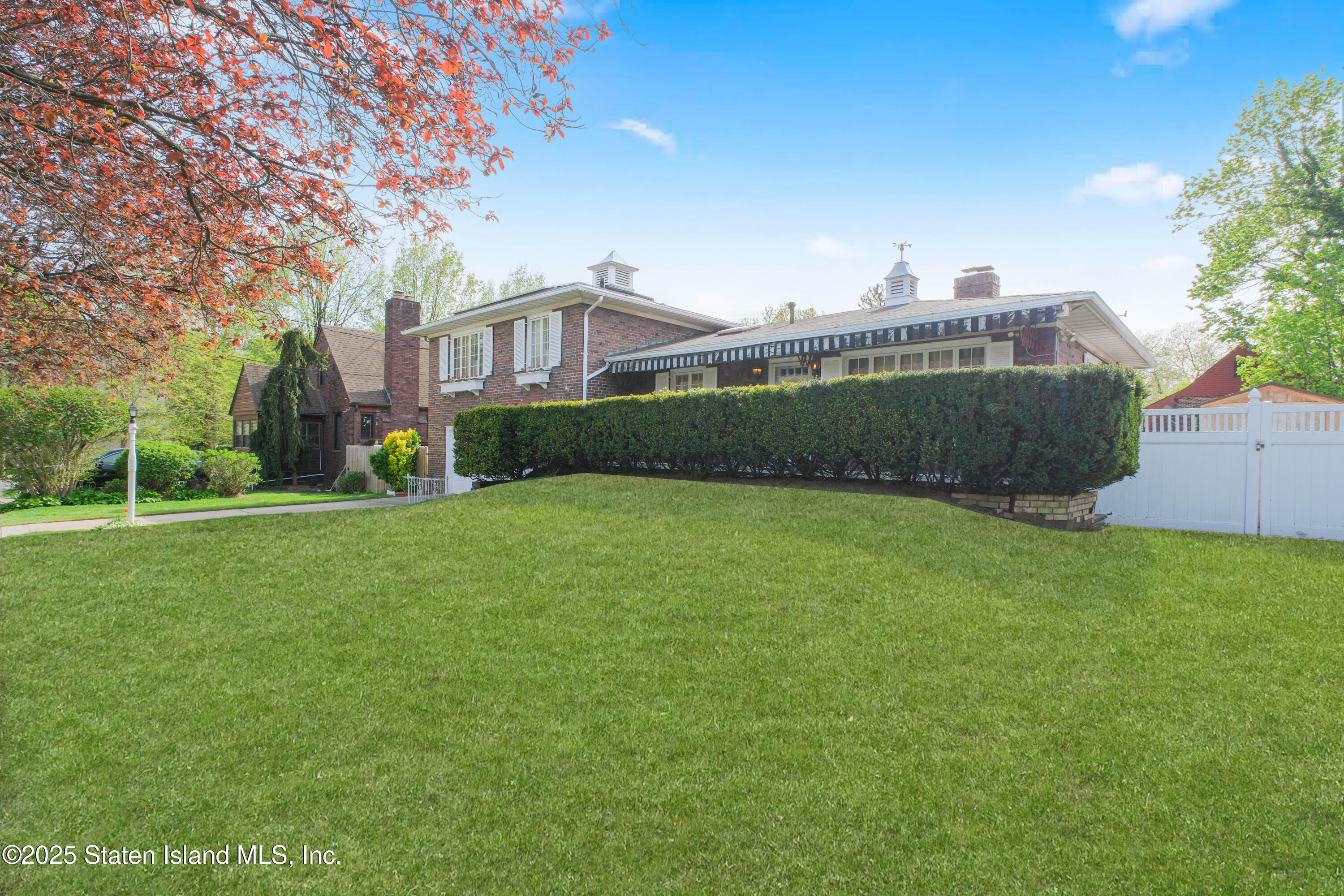 28 Devon Place, Staten Island, New York image 5