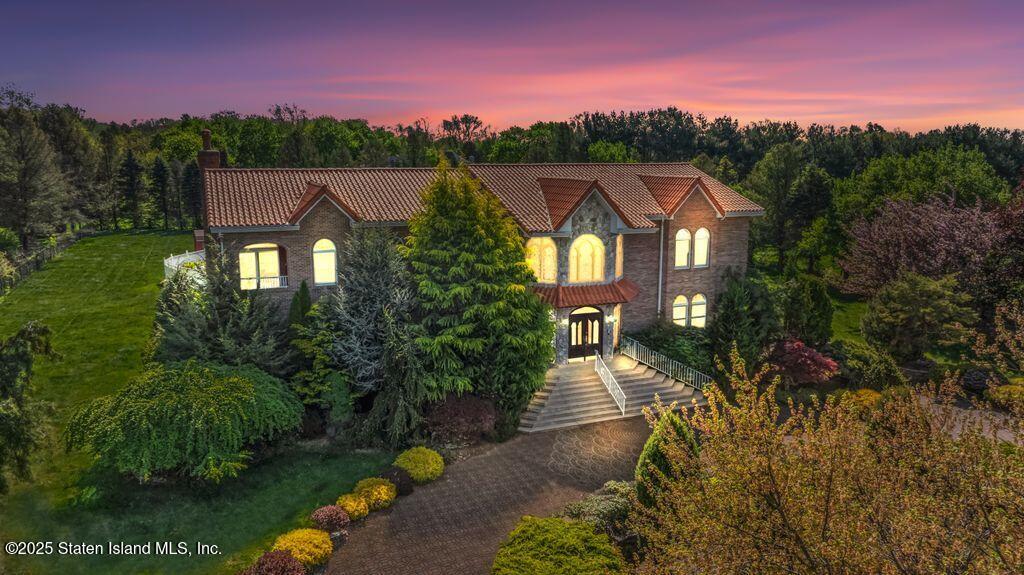 8 Tiberon Drive, Holmdel, New Jersey image 2