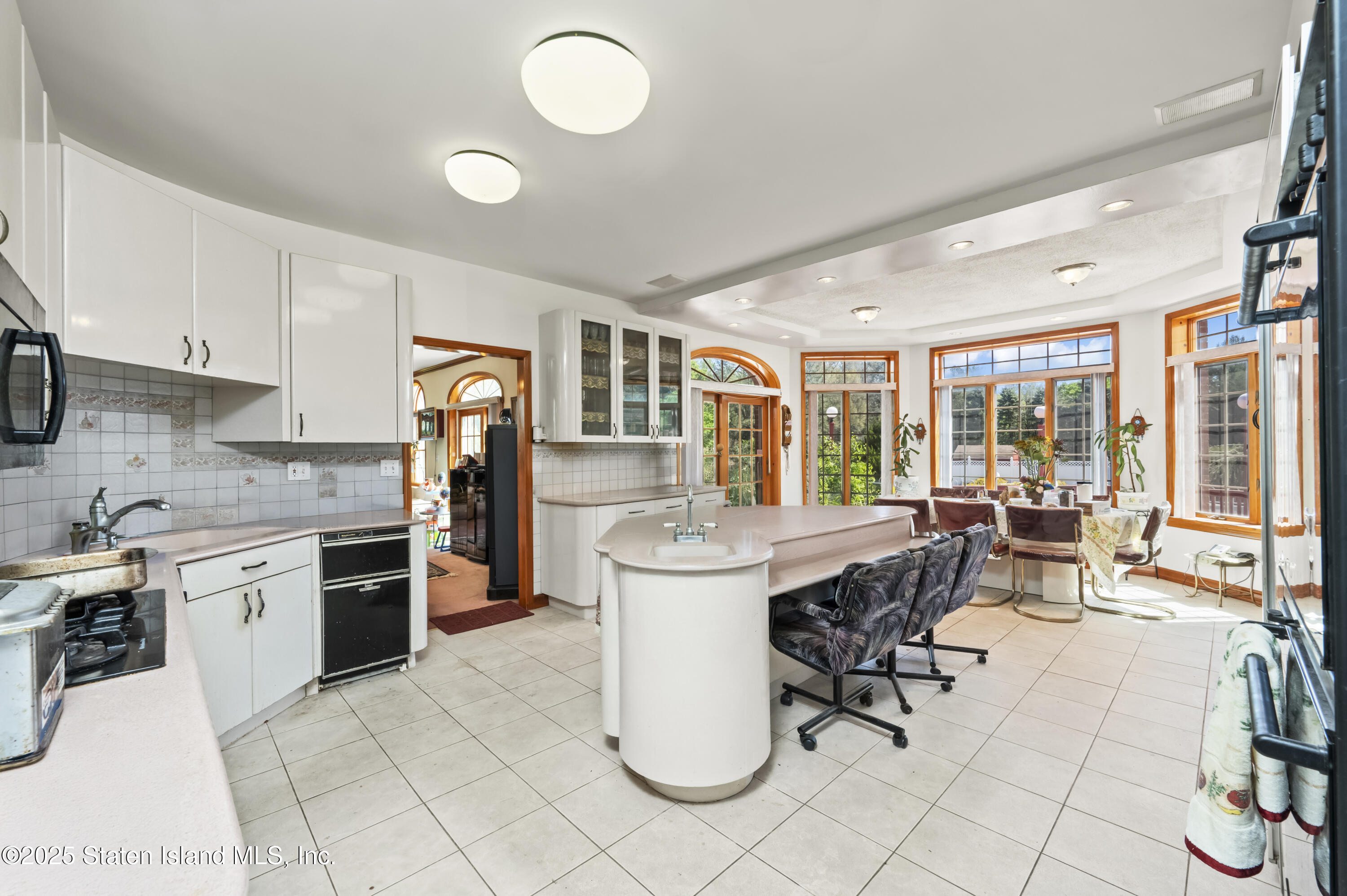 8 Tiberon Drive, Holmdel, New Jersey image 14