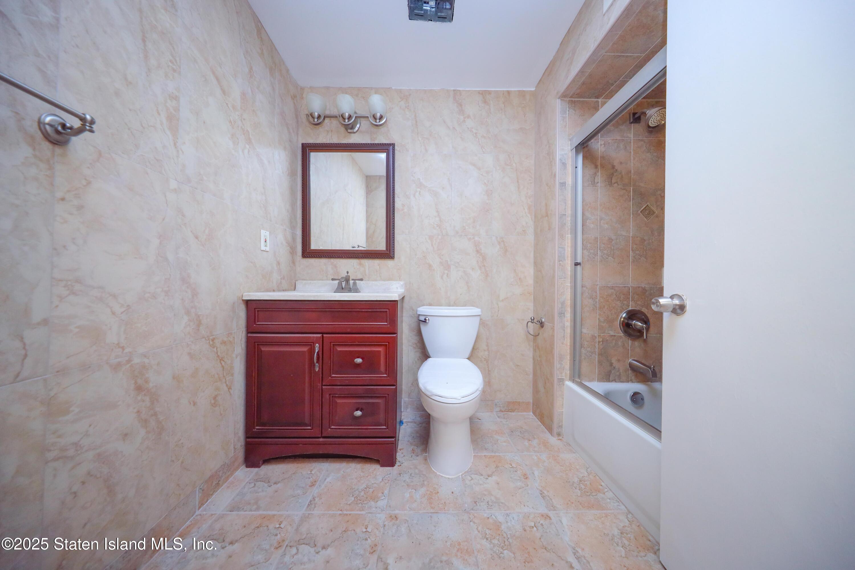 41 Chester Place, Staten Island, New York image 33