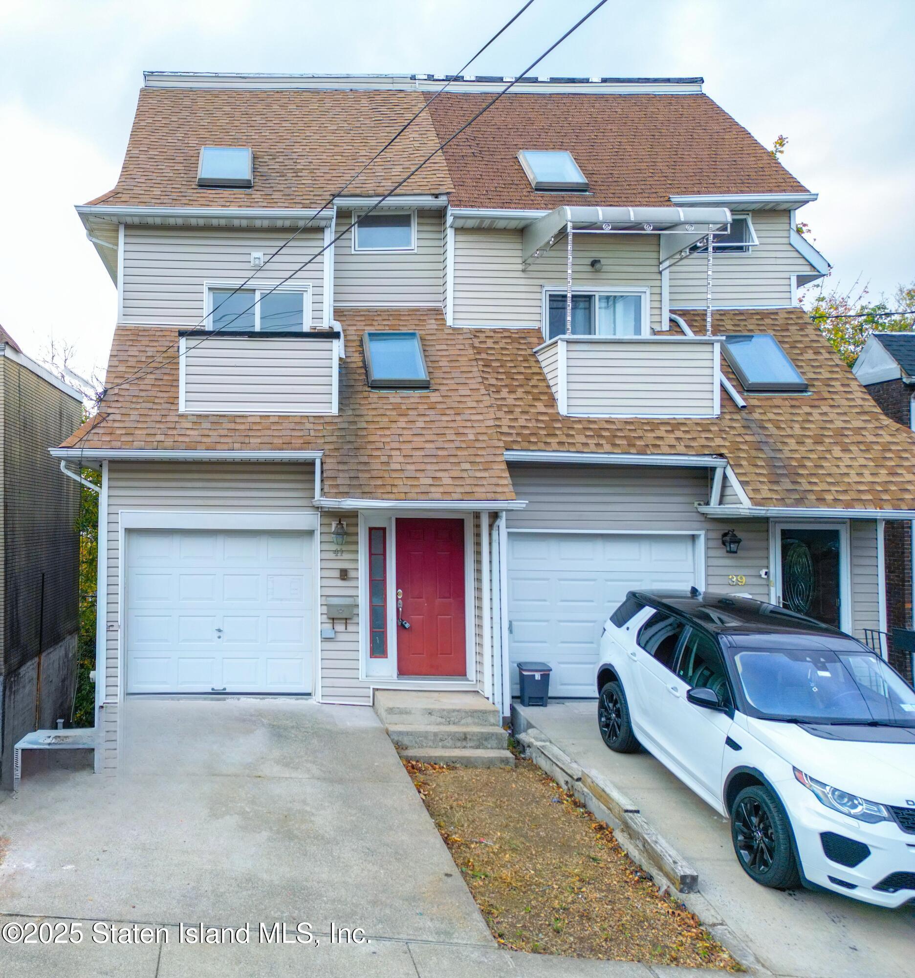 41 Chester Place, Staten Island, New York image 1