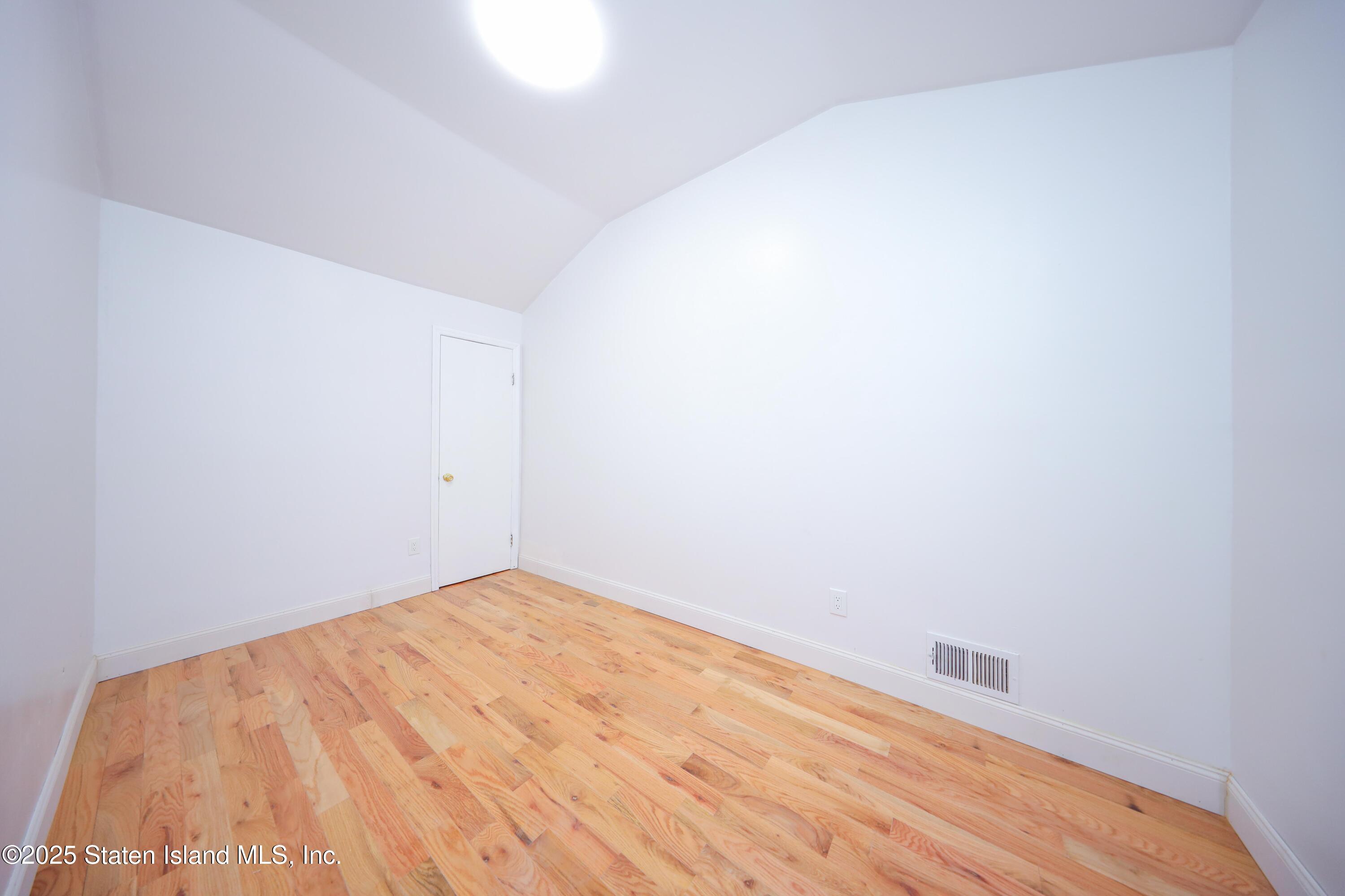 41 Chester Place, Staten Island, New York image 20