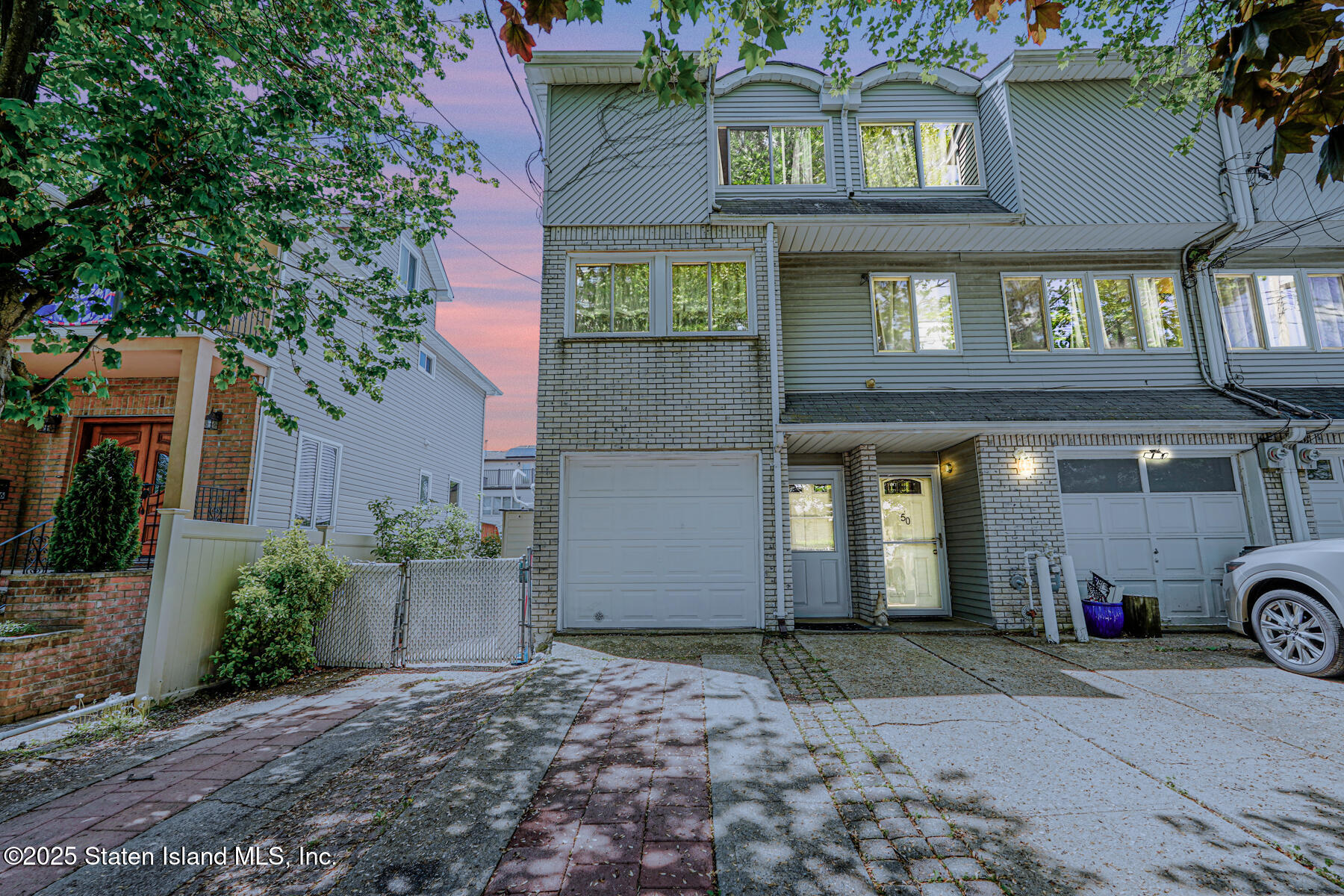 48 Robinson Avenue, Staten Island, New York image 1