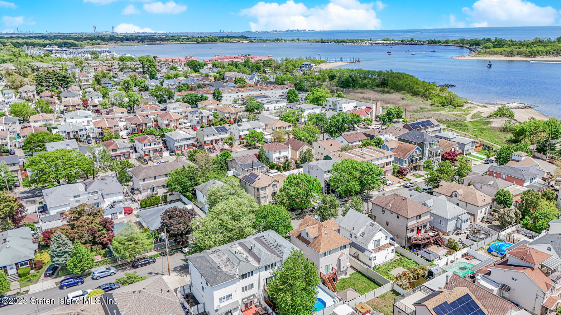 48 Robinson Avenue, Staten Island, New York image 25