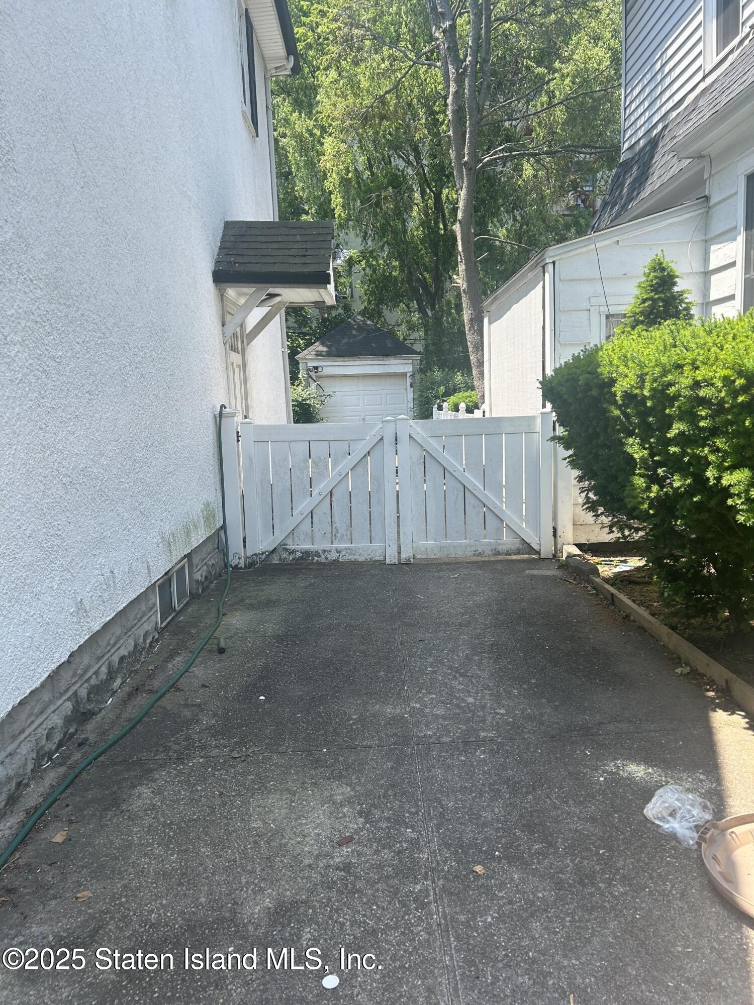 2390 E 21 Street, Brooklyn, New York image 20