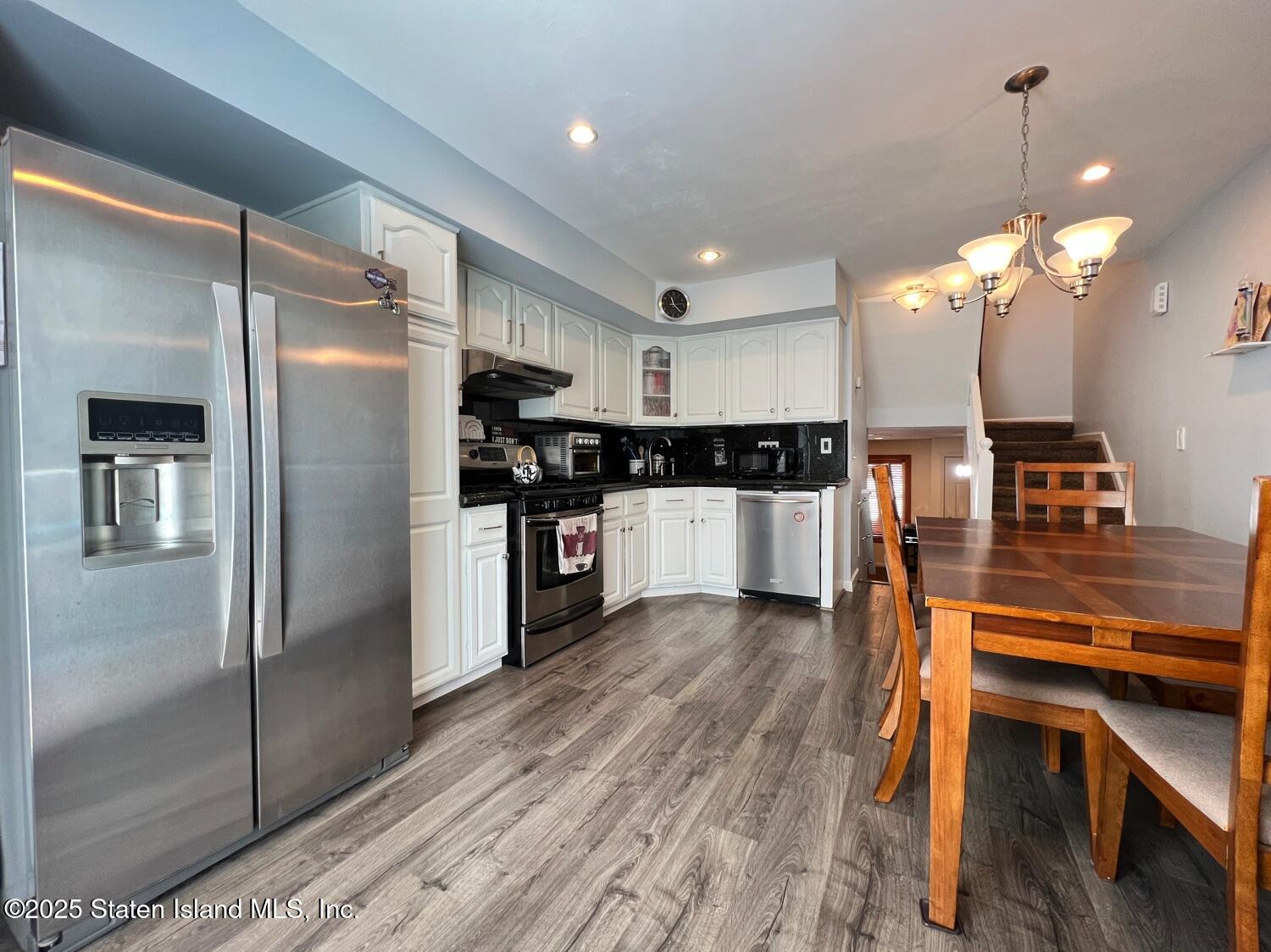128 Milton Avenue, Staten Island, New York image 6
