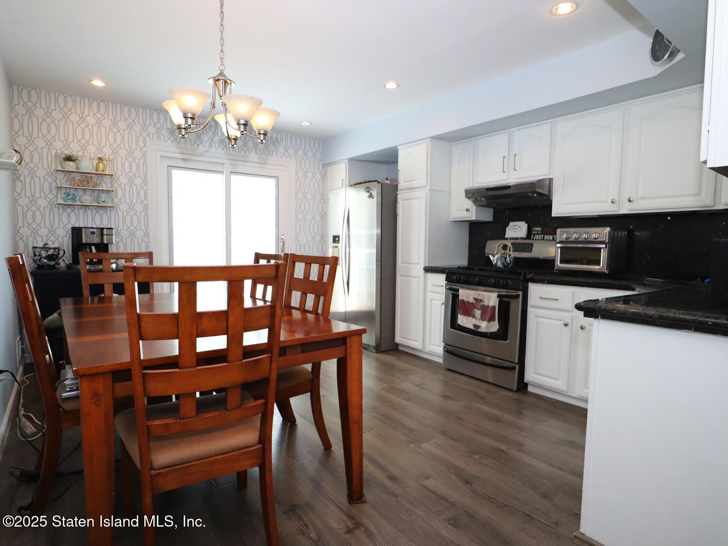 128 Milton Avenue, Staten Island, New York image 24