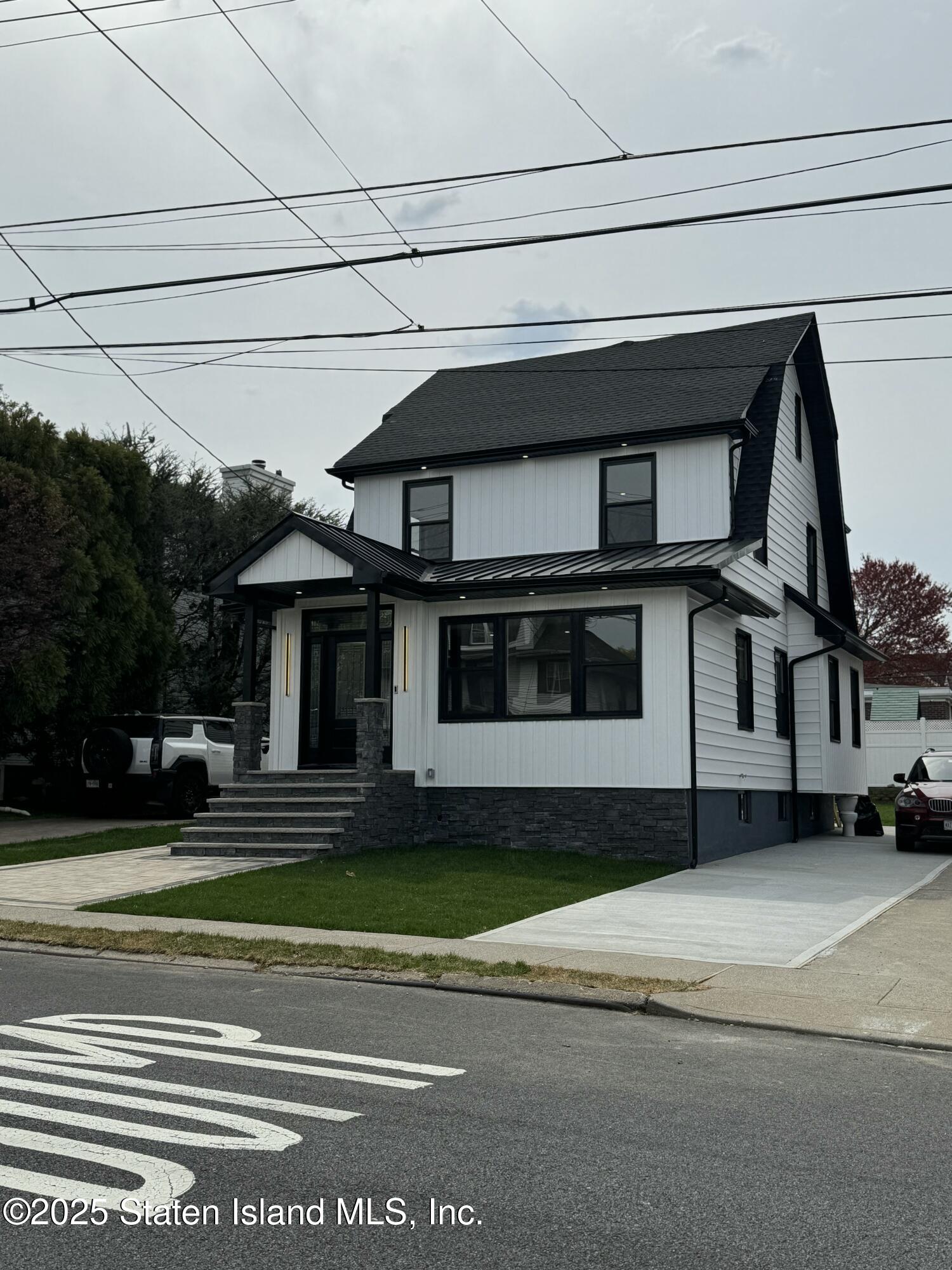 200 Potter Ave Ave, Staten Island, New York image 2