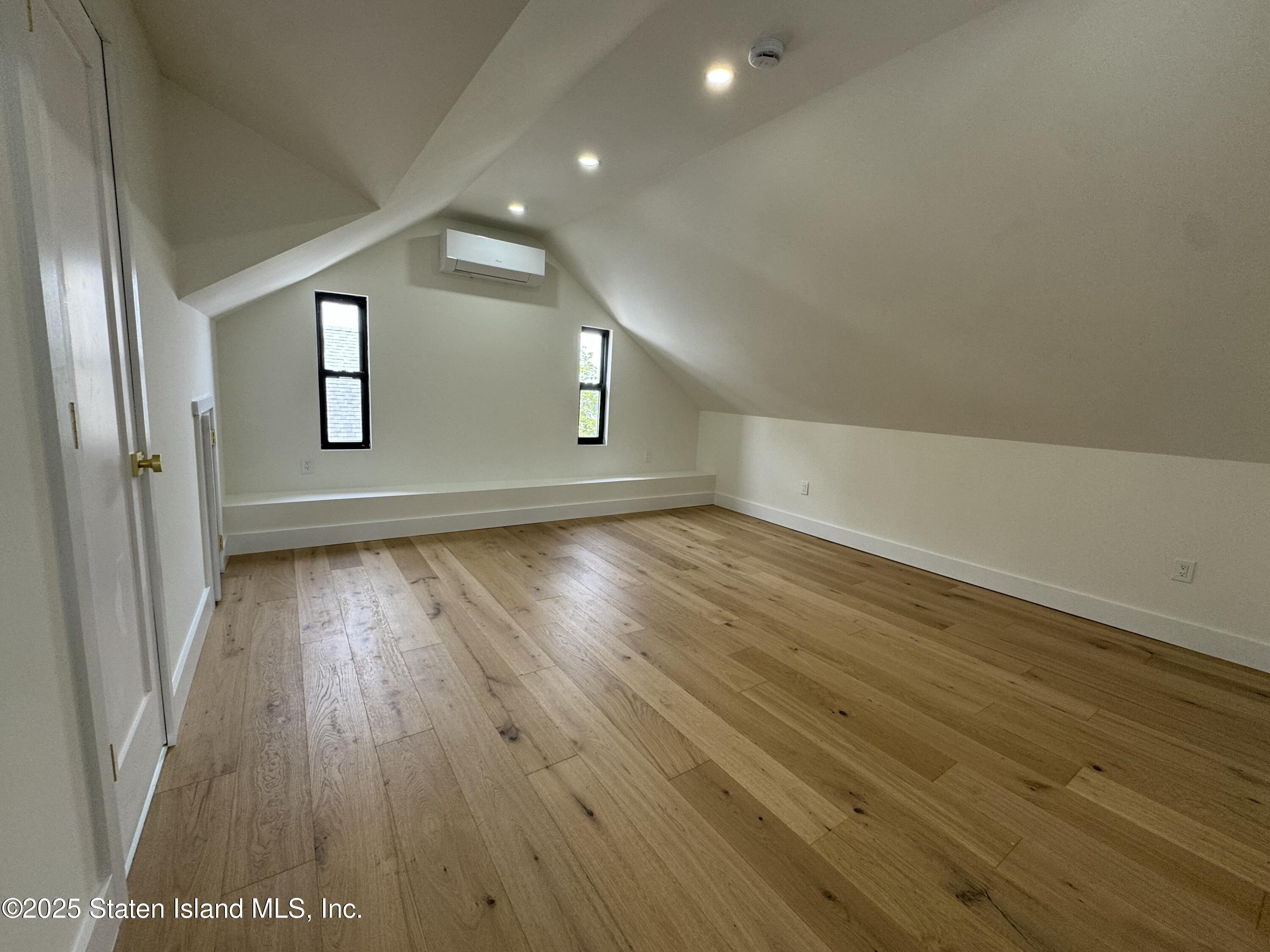 200 Potter Ave Ave, Staten Island, New York image 19