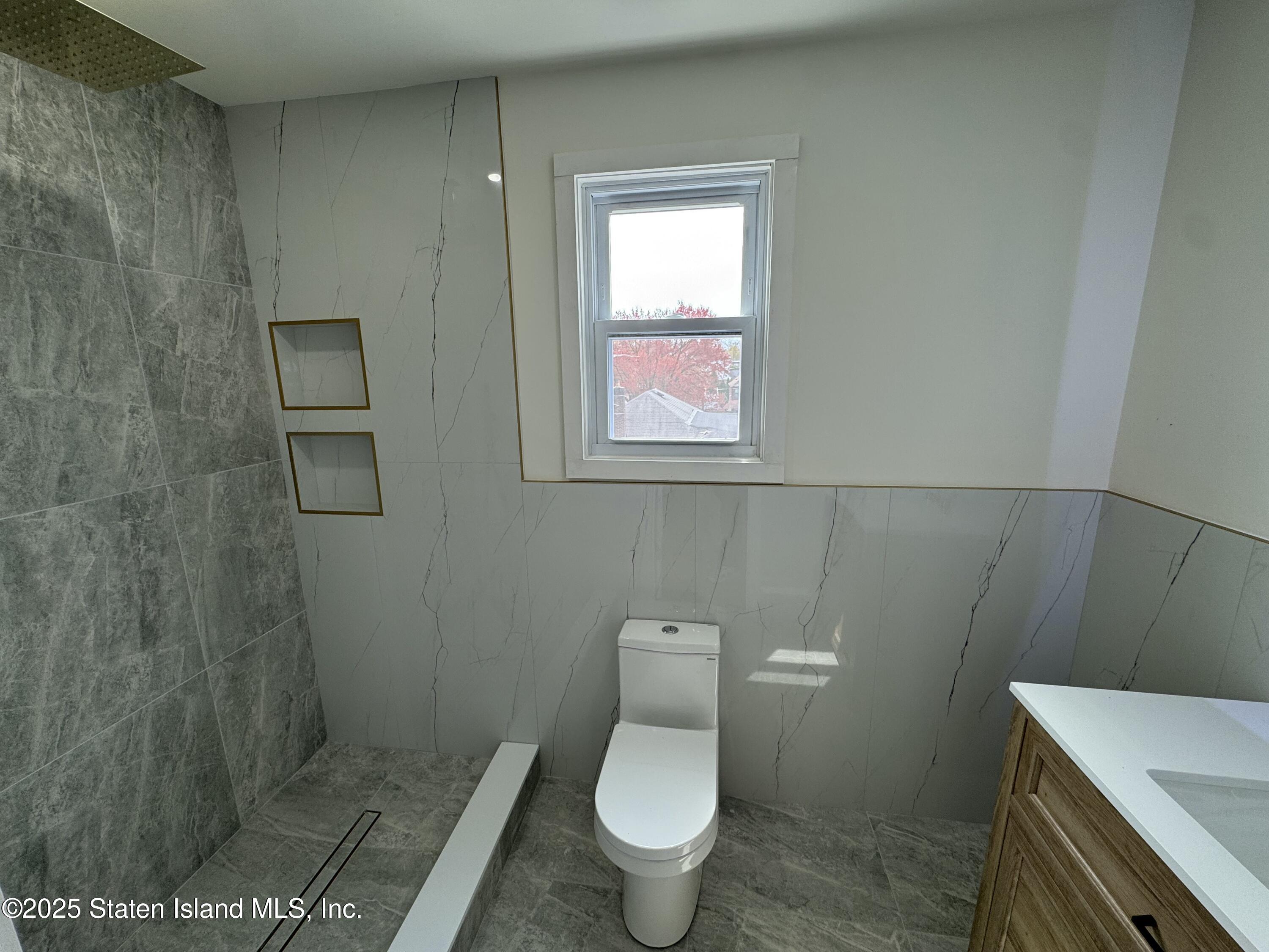 200 Potter Ave Ave, Staten Island, New York image 21