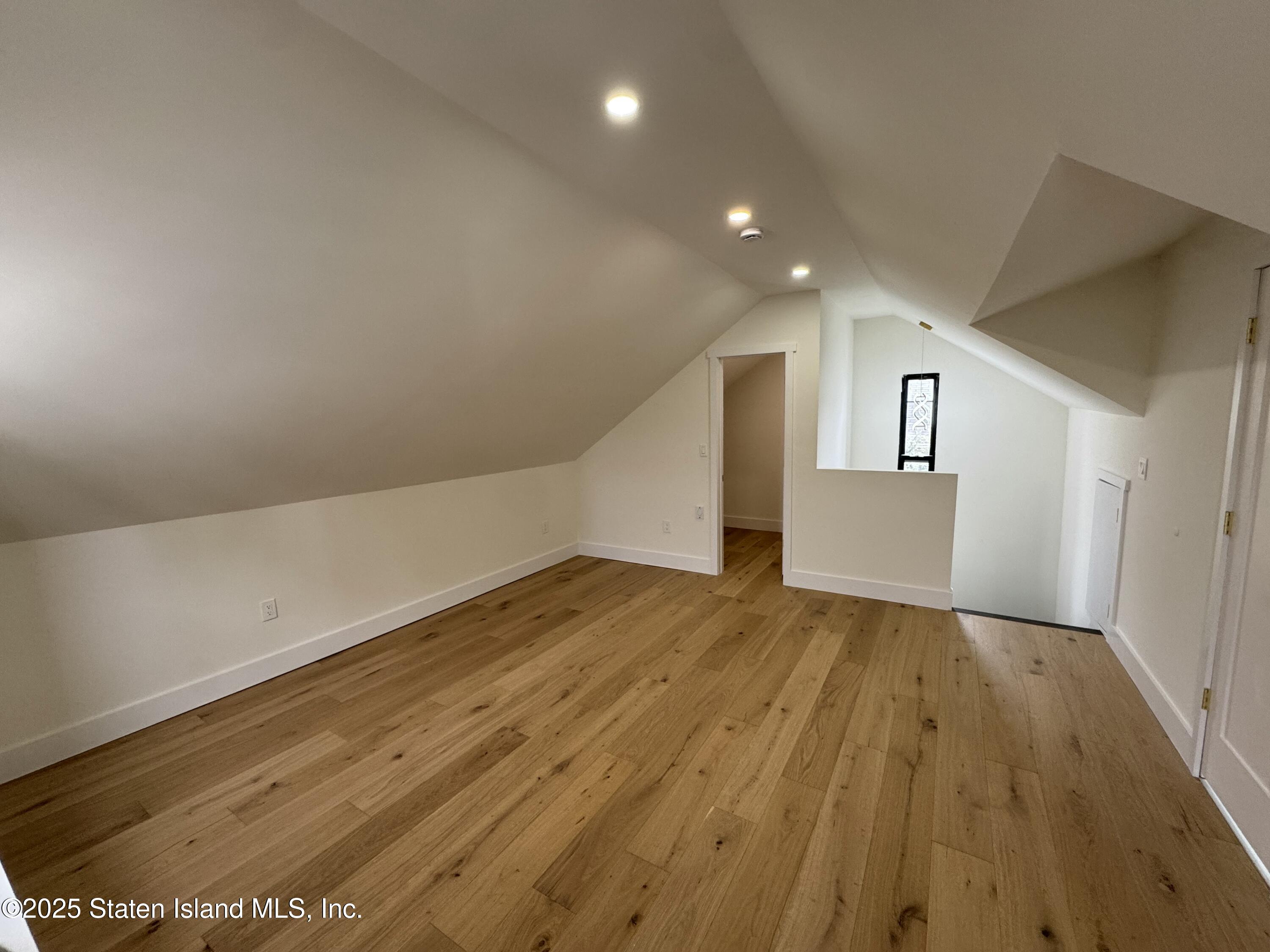 200 Potter Ave Ave, Staten Island, New York image 20