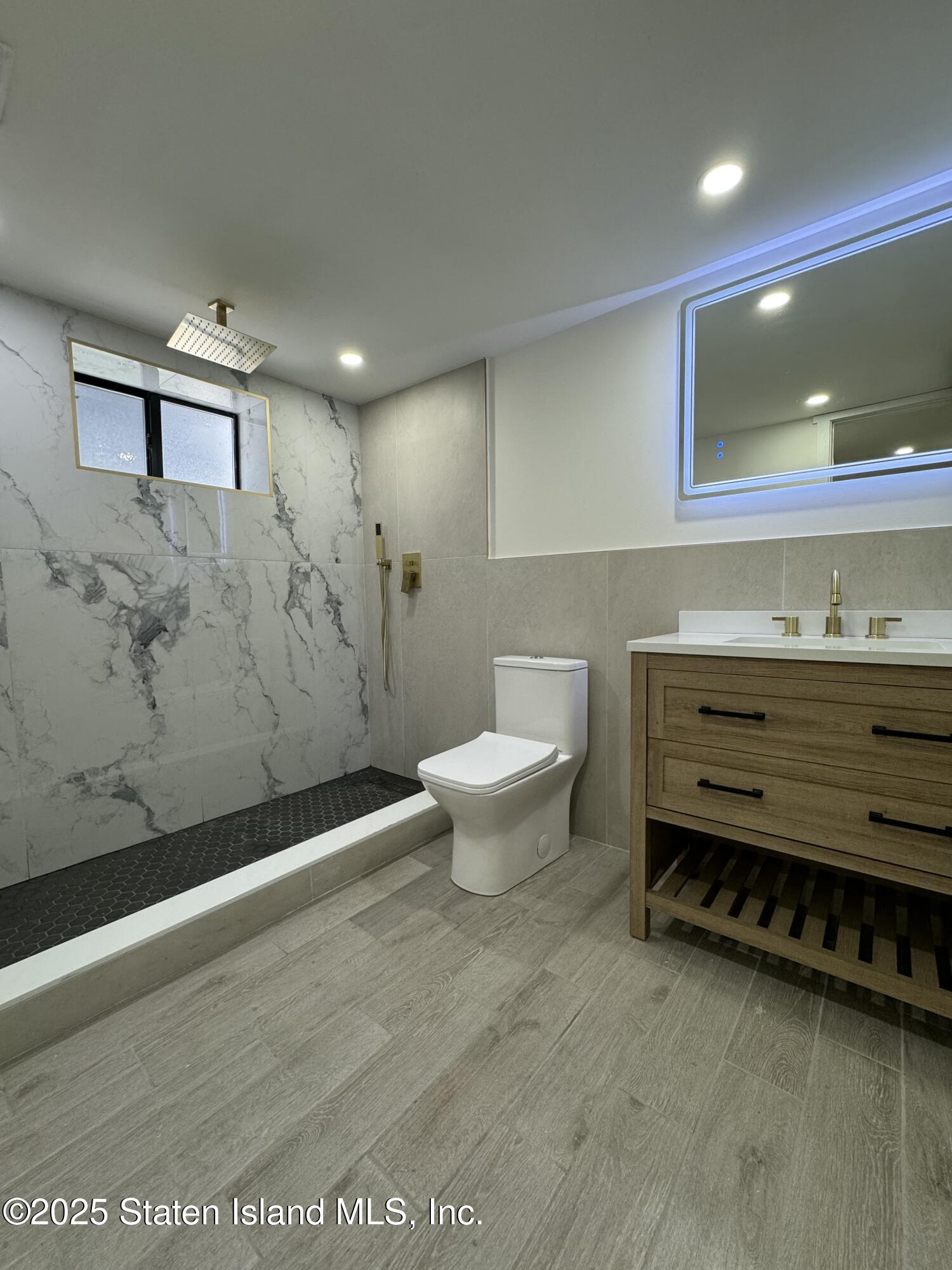 200 Potter Ave Ave, Staten Island, New York image 24