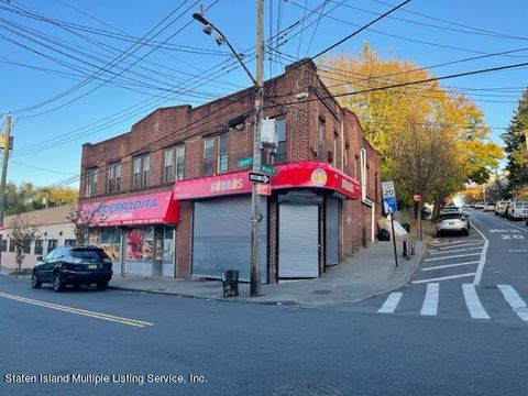 Photo of 403405 Jersey Street, Staten Island, NY 10301 (MLS # 1158688)