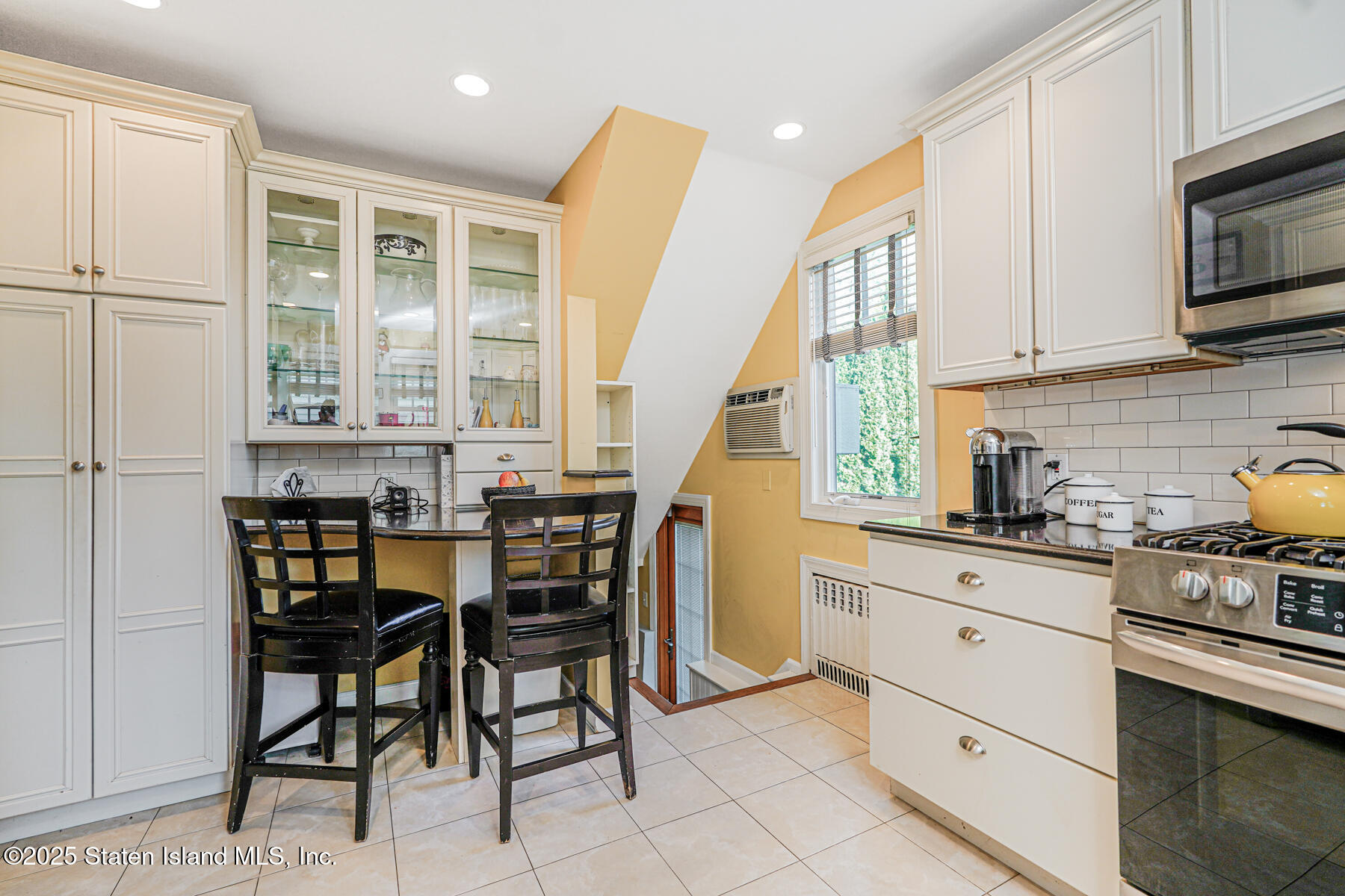 171 Keiber Court, Staten Island, New York image 17