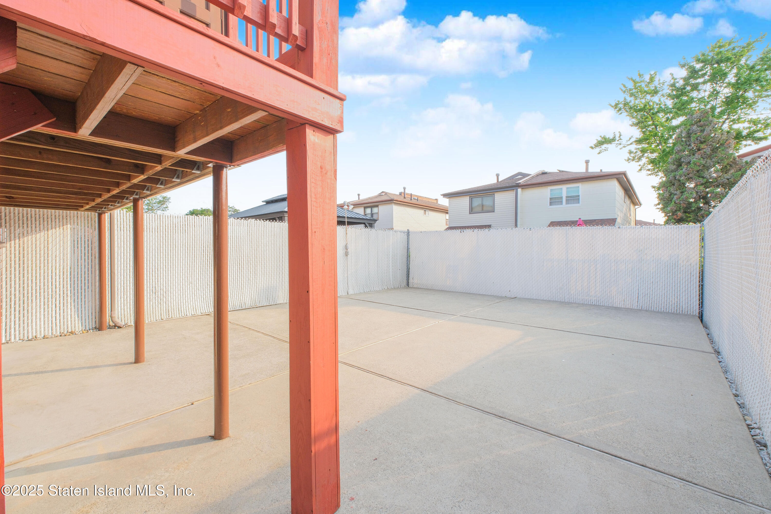 100 Stieg Avenue, Staten Island, New York image 35