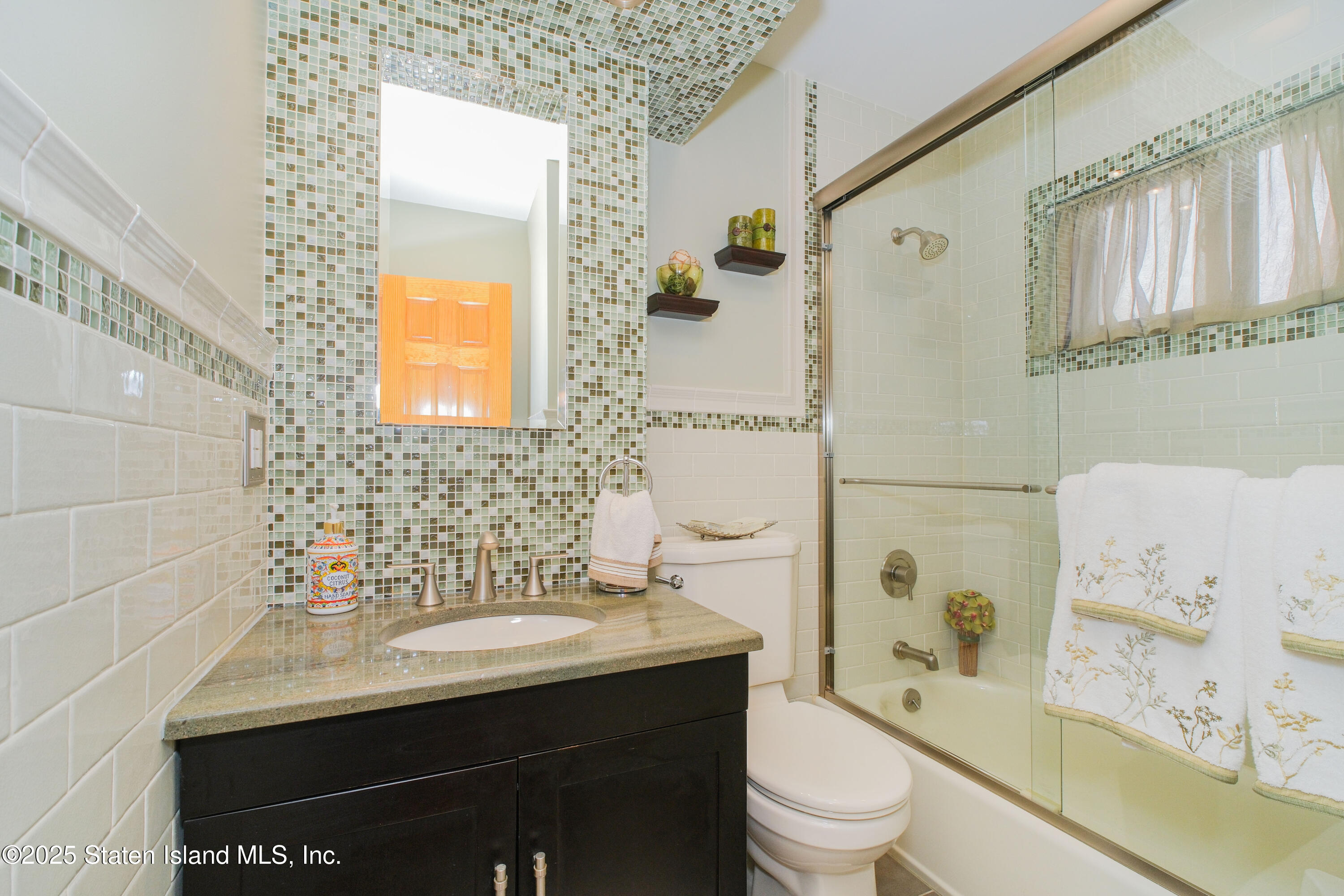 100 Stieg Avenue, Staten Island, New York image 18