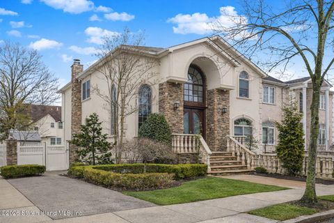 Photo of 603 Rockaway Street, Staten Island, NY 10307 (MLS # 2602177)