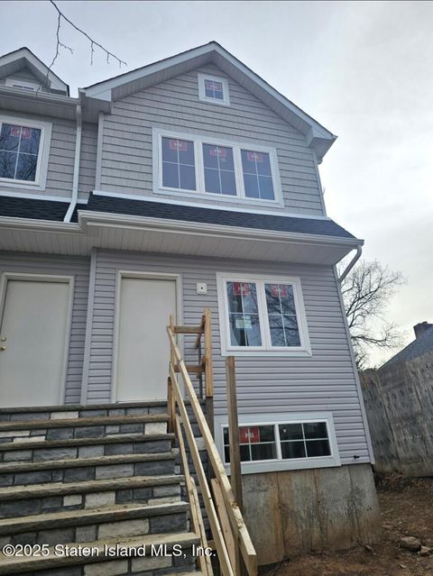 331 Pulaski Avenue, Staten Island, NY 10303 - MLS#: 2406675