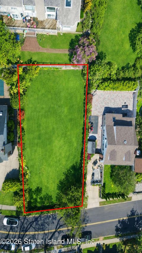 Photo of 0 Marion Avenue, Staten Island, NY 10301 (MLS # 2601146)