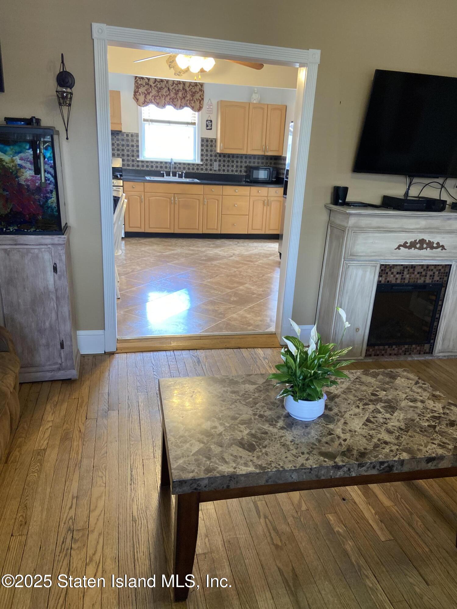 147 Wood Avenue, Staten Island, New York image 5